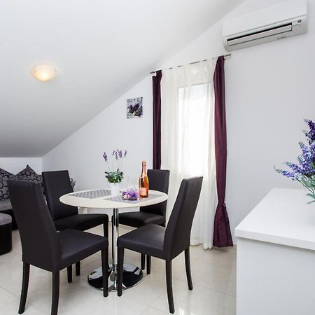 Apartments Lavanda Baška Exterior foto